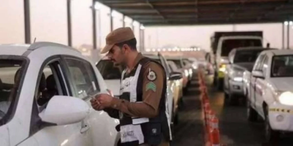 Expatriates, without an official permit, are not allowed to enter Makkah from Monday