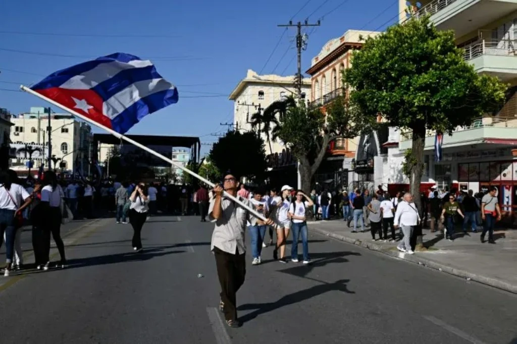 High-level US delegation visits Cuba as Trump ups pressure