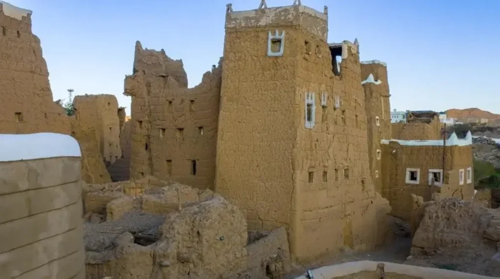 Saudi Arabia to launch program to revitalize over 500 private heritage towns and villages