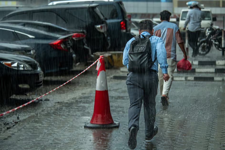 UAE weather tomorrow: Rains expected; Dubai, Abu Dhabi temperatures to dip to 21ºC