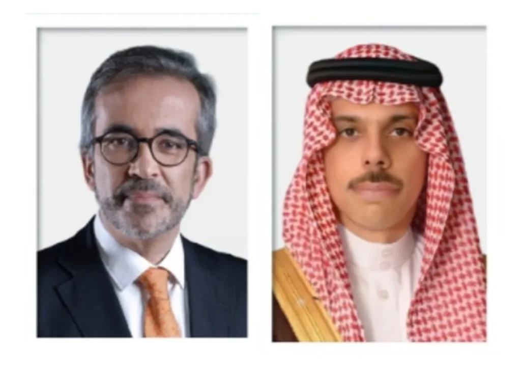 Saudi, Portuguese FMs discuss regional developments in phone call