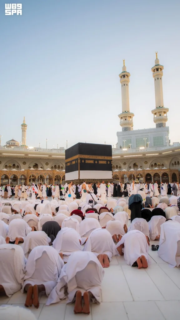 Worshipers throng Two Holy Mosques for Eid prayers as Eid Al-Adha celebrations start in Saudi Arabia