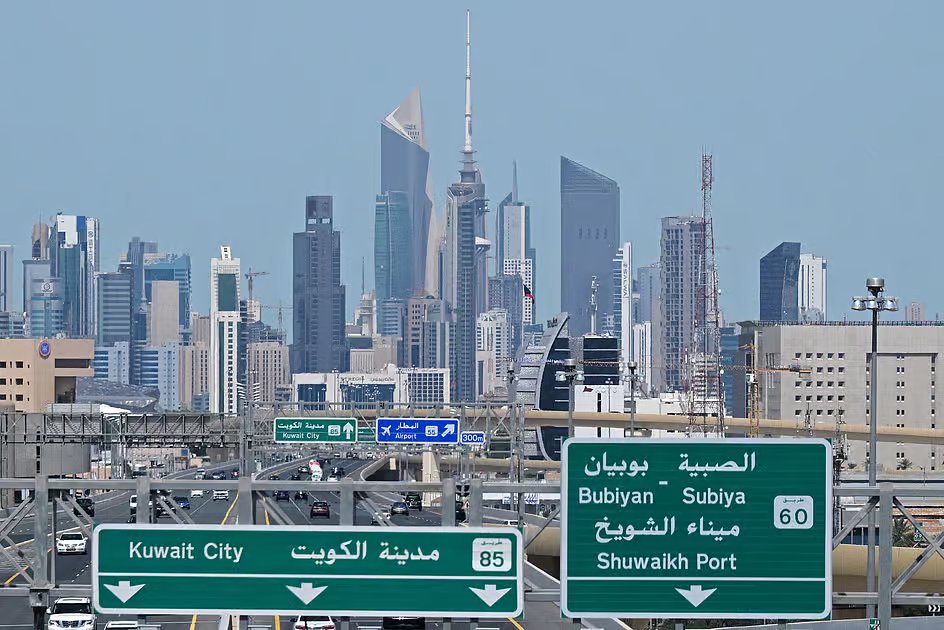 UAE strongly condemns Iranian ‘terrorist attacks’ on Kuwait