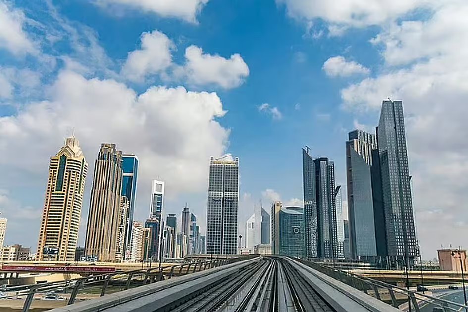UAE weather tomorrow: Temperatures could hit 49ºC; low clouds to appear