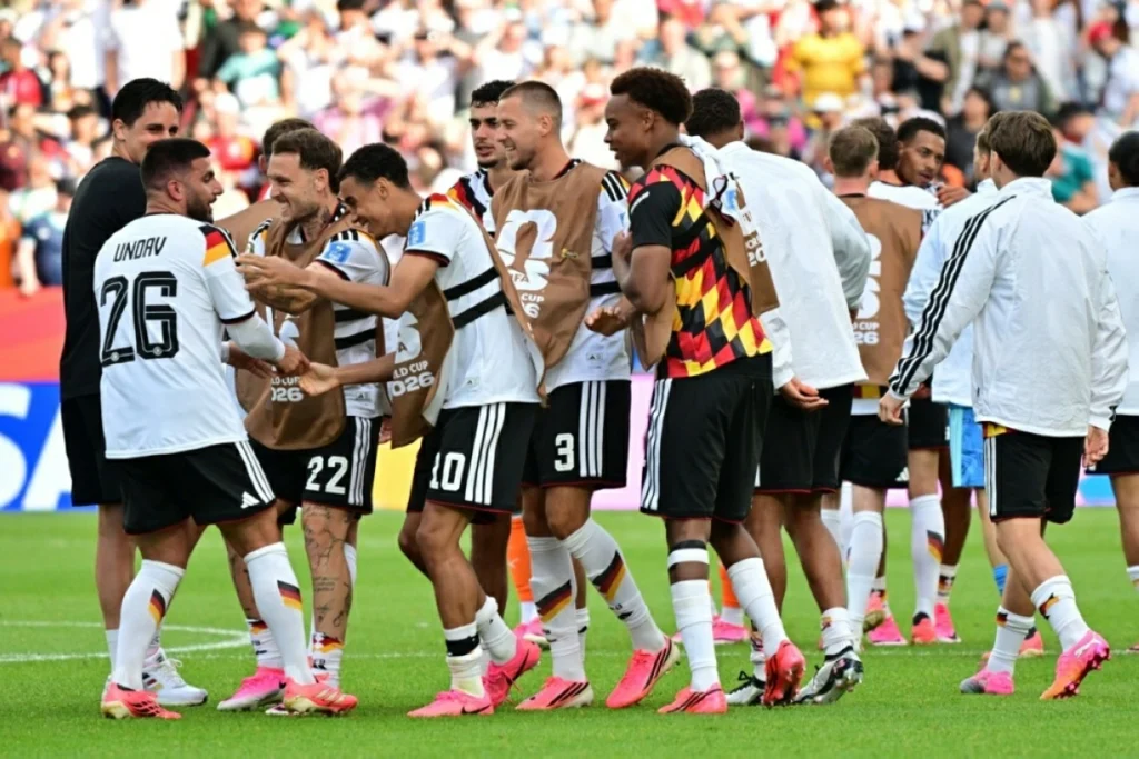 Undav off the bench as Germany rally past Ivory Coast into knockout stage