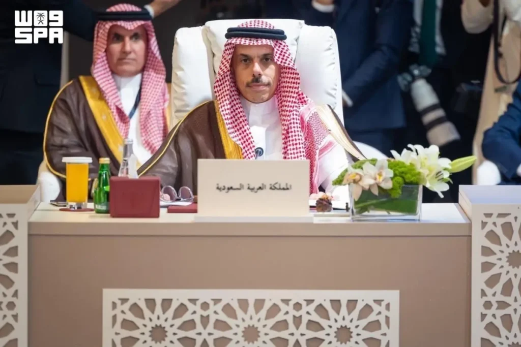 Saudi FM attends Arab Consultative Meeting and meets counterparts of Syria, Sudan and Mauritania in Amman