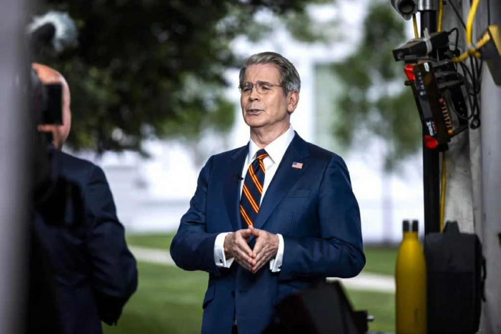US, Iran could reach Hormuz deal within days, Treasury chief says