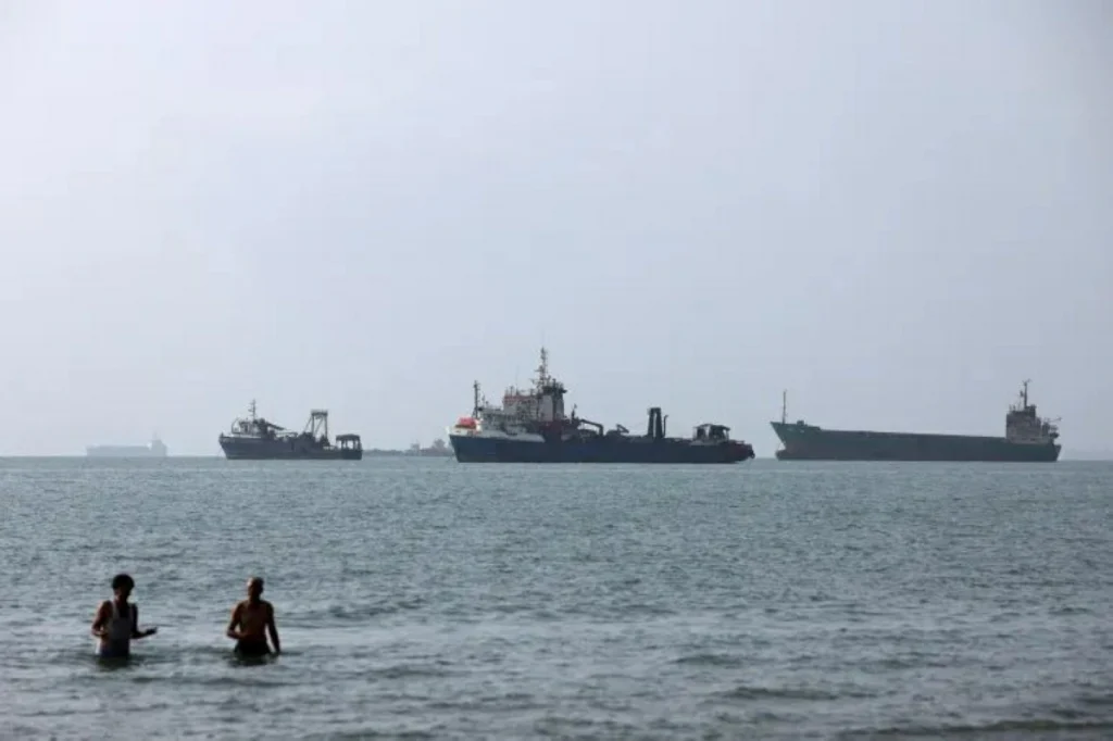 Oil prices hit six-week high after US and Houthi strikes