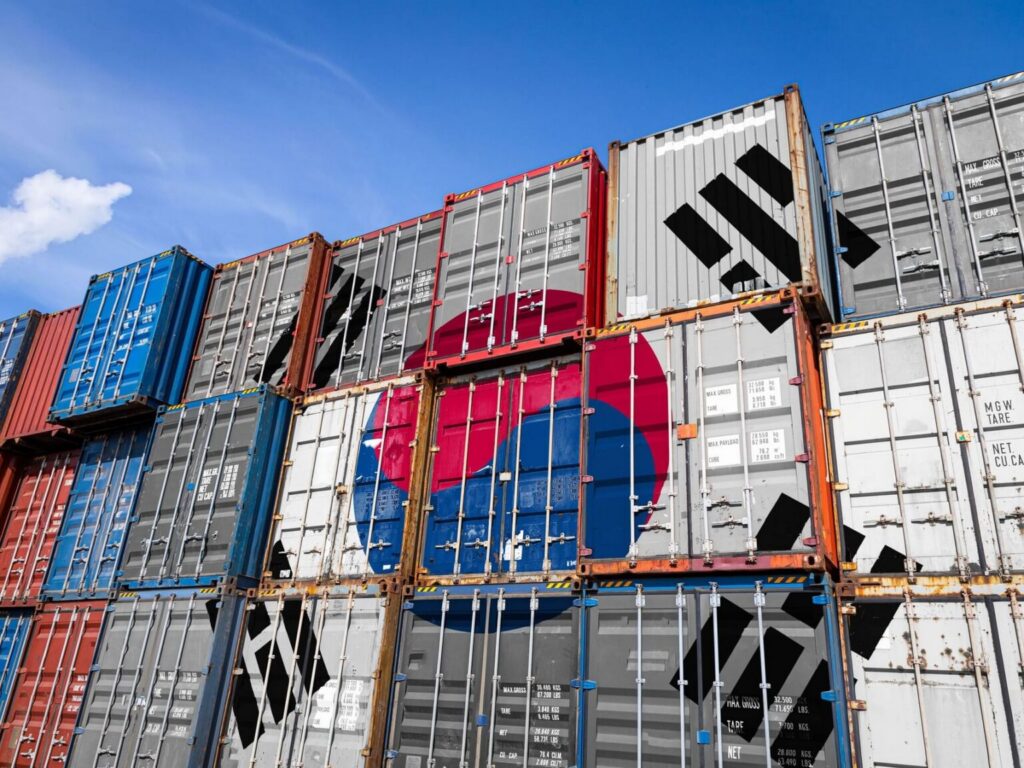 Korea’s August exports jump 68.7% to $98.25 billion
